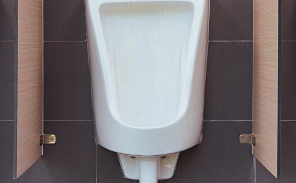 小便器尺寸一般是多少