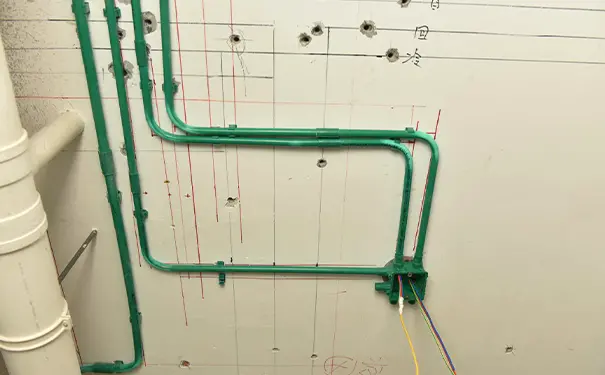 家装验收水管试压不漏水