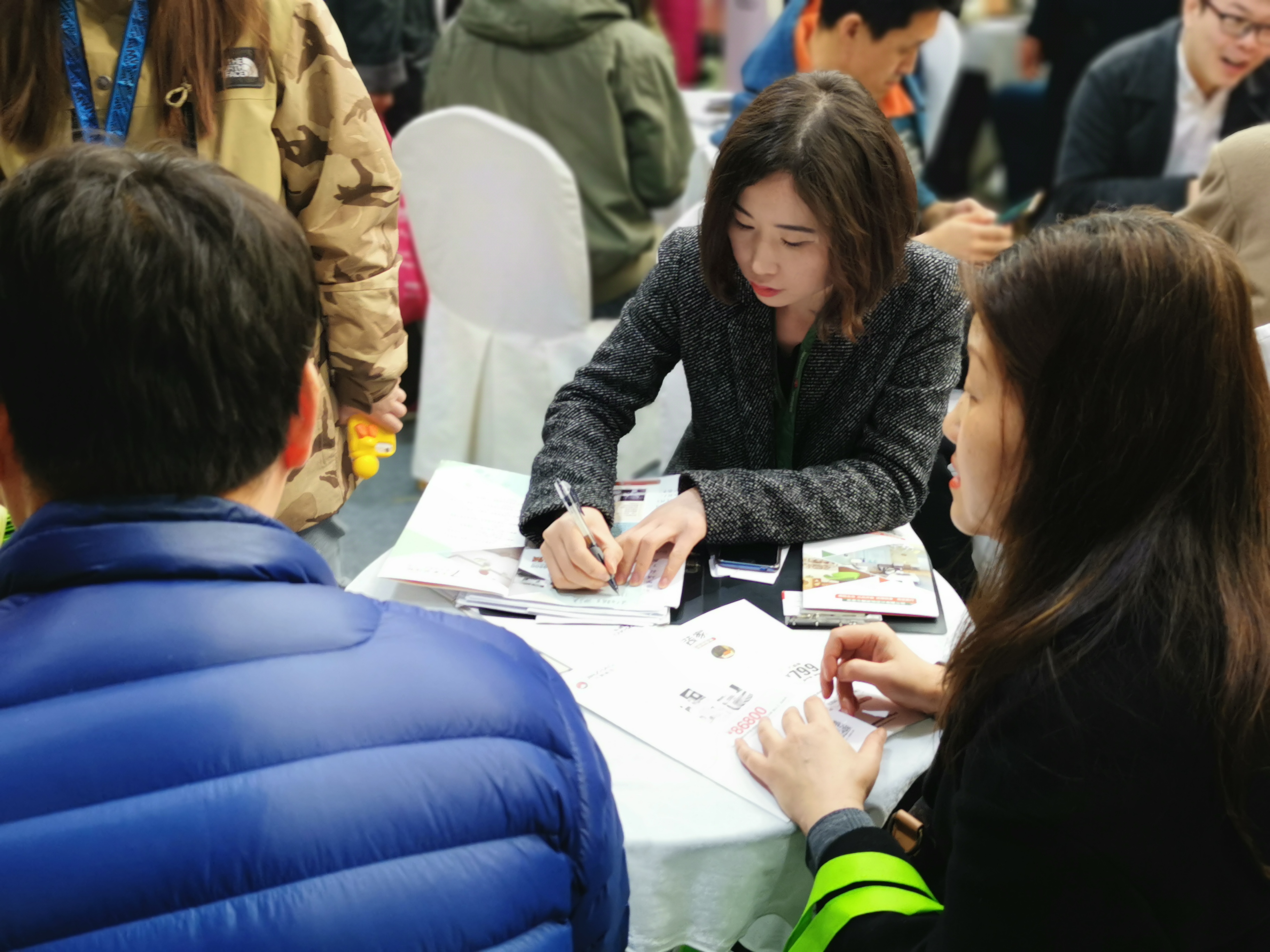 厨房瓷砖装修注意事项 厨房瓷砖装修技巧